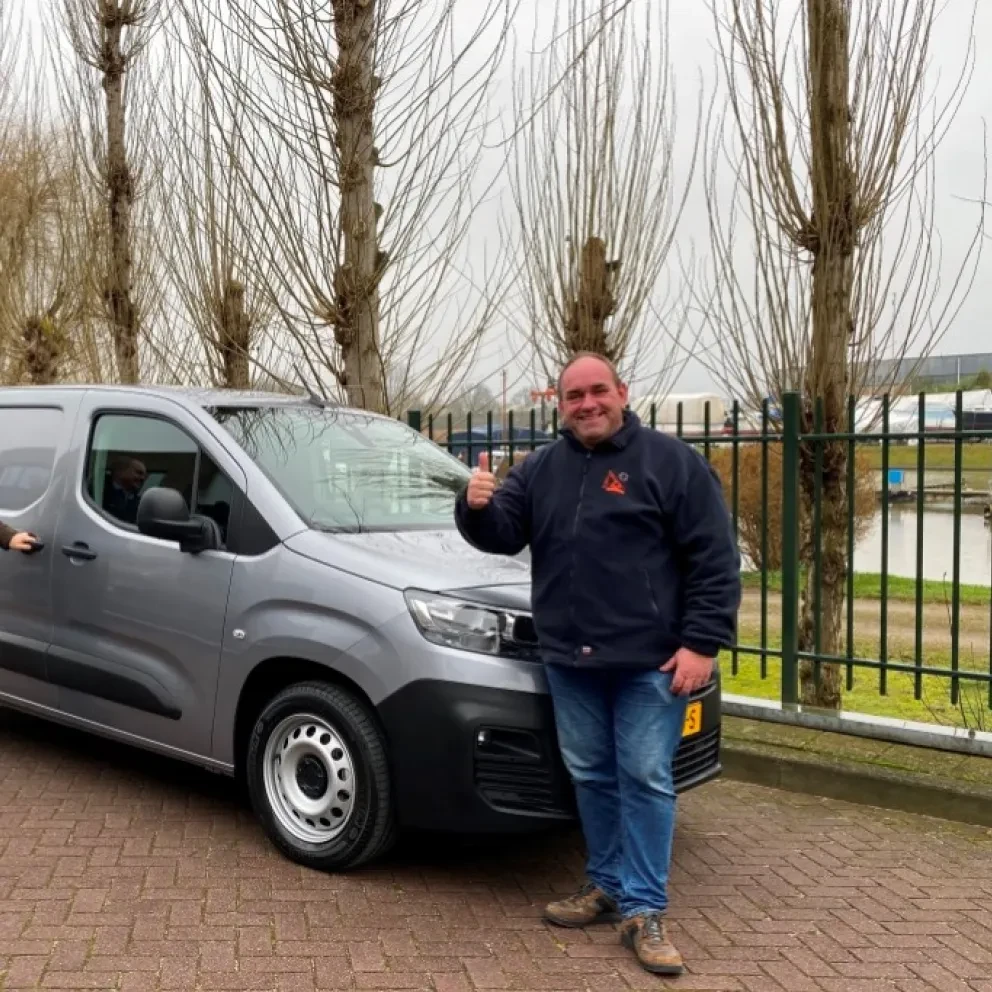 Loon- en Verhuurbedrijf Jaco Verhagen Berlingo VAN