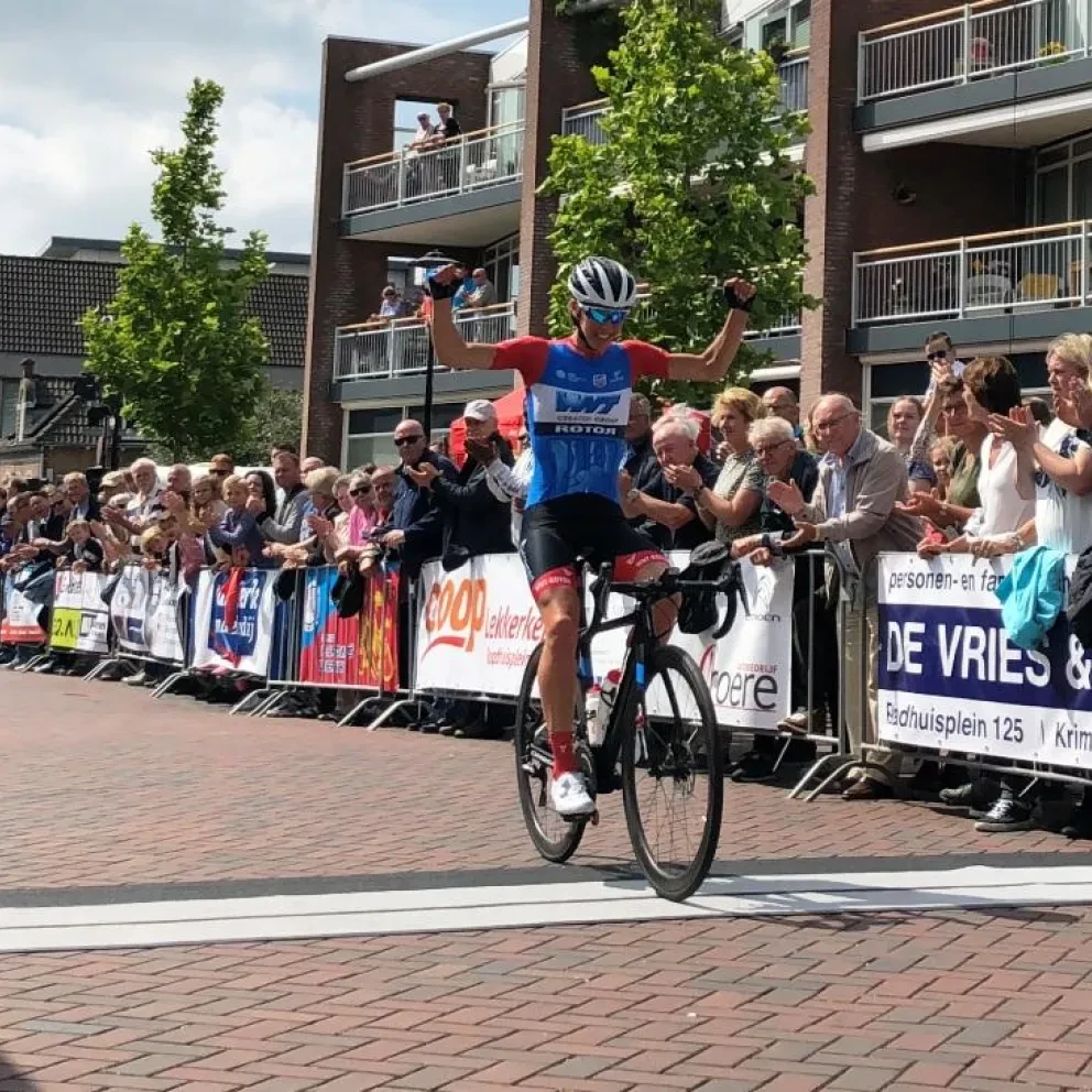Wielerronde Lekkerkerk - Hemelvaartsdag