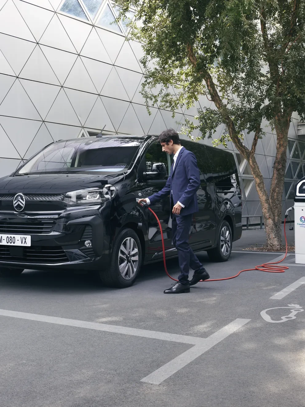 ë-Jumpy Combi en ë-SpaceTourer