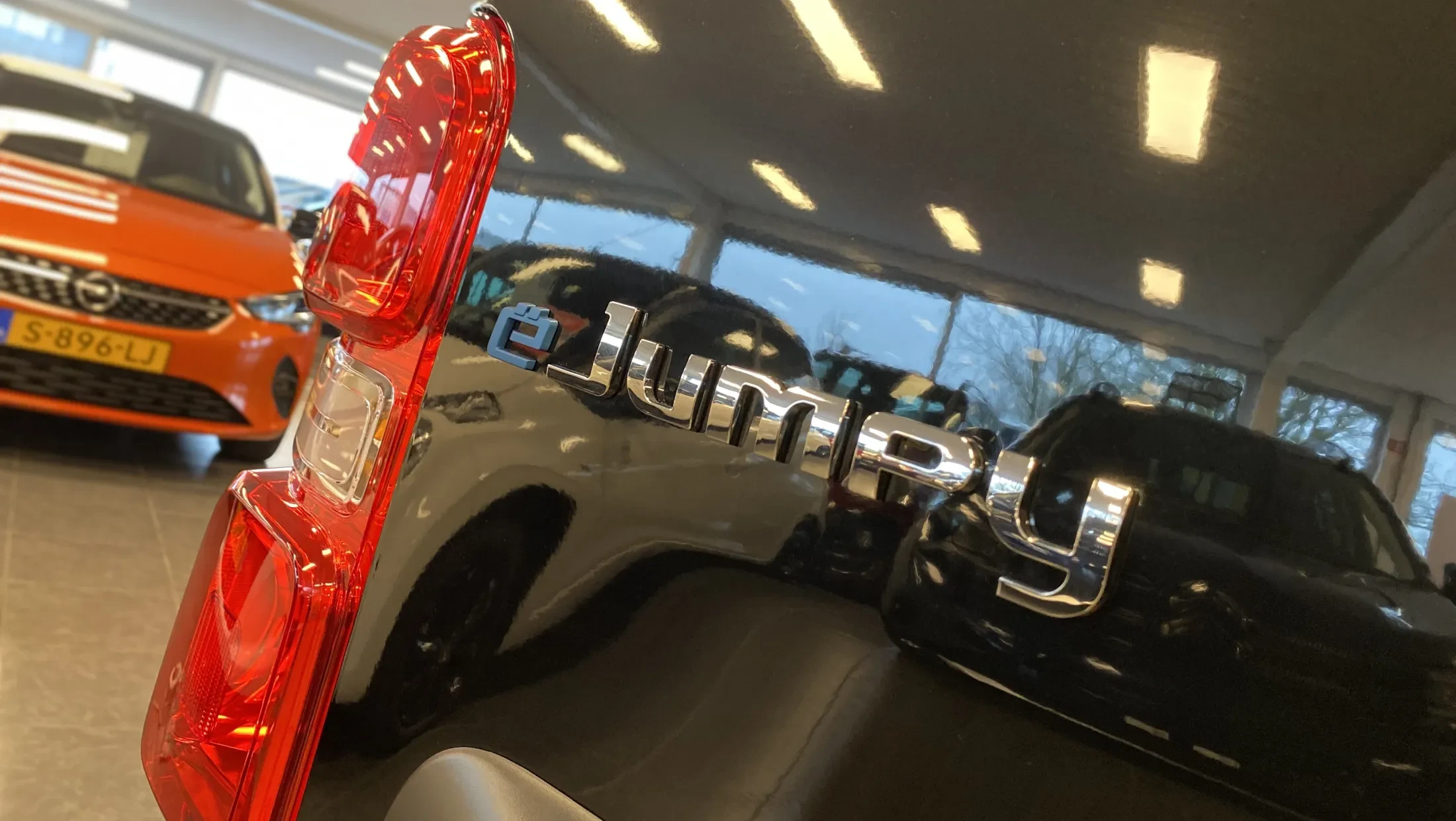 ë-Jumpy typeplaatje